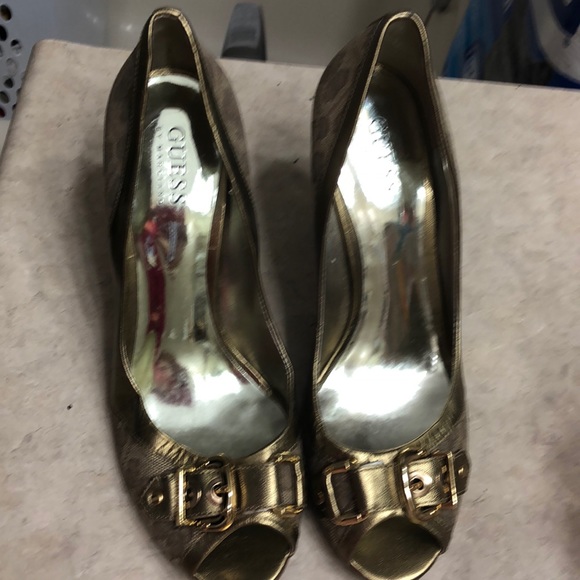 Guess by Marciano Shoes - Women’s shoes